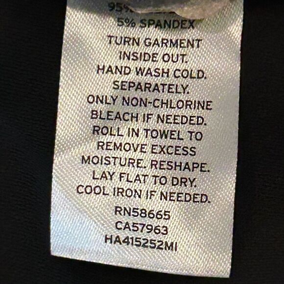 Halogen Timeless Little Black Dress NWT | Classic & Chic Wardrobe Staple small - Picture 7 of 9